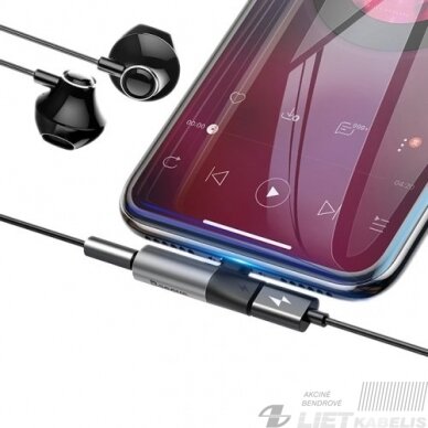 Adapteris IP Lightning kištukas - 3.5mm stereo lizdas, su krovimo galimybe sidabrinis/juodas BASEUS 3